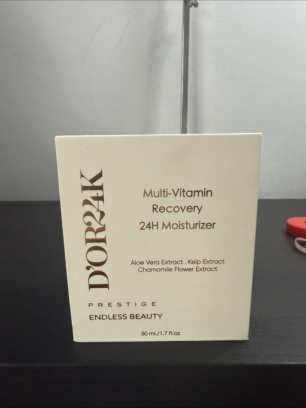 D’OR 24K Multi-Vitamin Recovery 24H Moisturizer